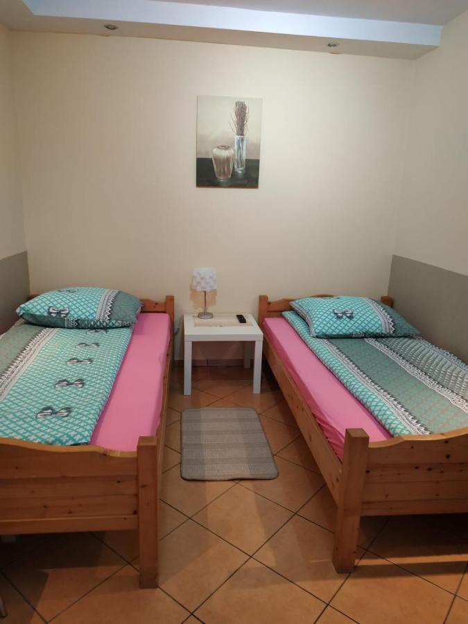 Relax U Janusza Hotel Kołobrzeg Exterior foto